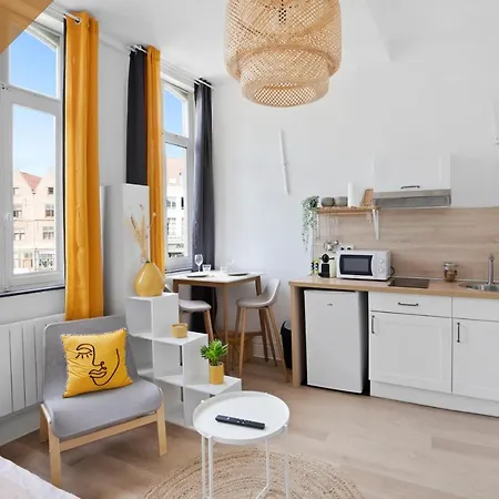 Apartment *lasuite #2 Yellow* Valenciennes