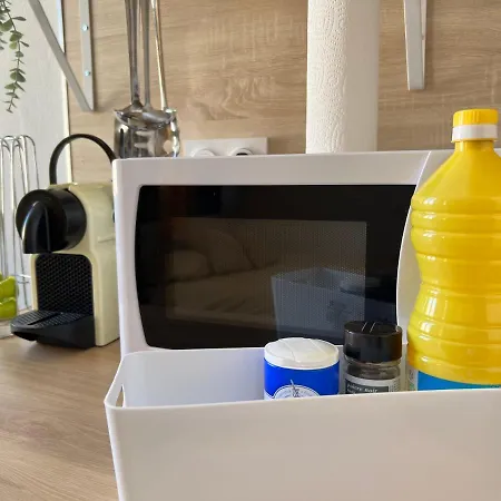 Apartment *lasuite #2 Yellow* *